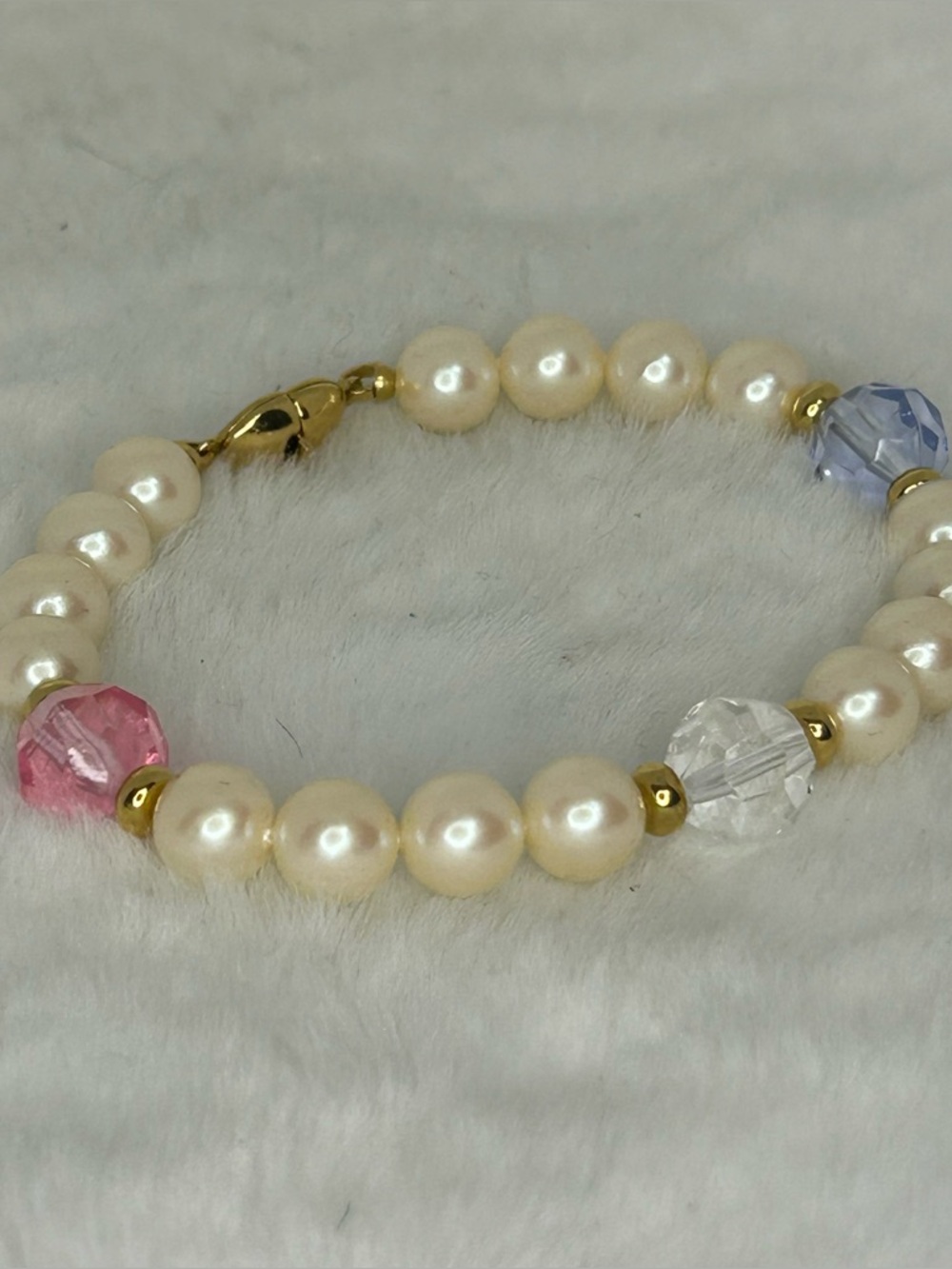 MONET FAUX PEARL AND FACETED  BEAD BRACELET